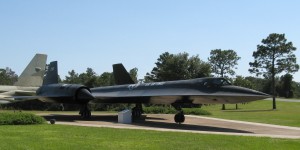 Lockheed_SR-71_Blackbird,_USAF_Armaments_Museum,_Eglin_AFB,_Florida