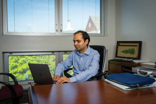 Aerospace: Assistant professor to study flow-induced vibrations of 3D structures